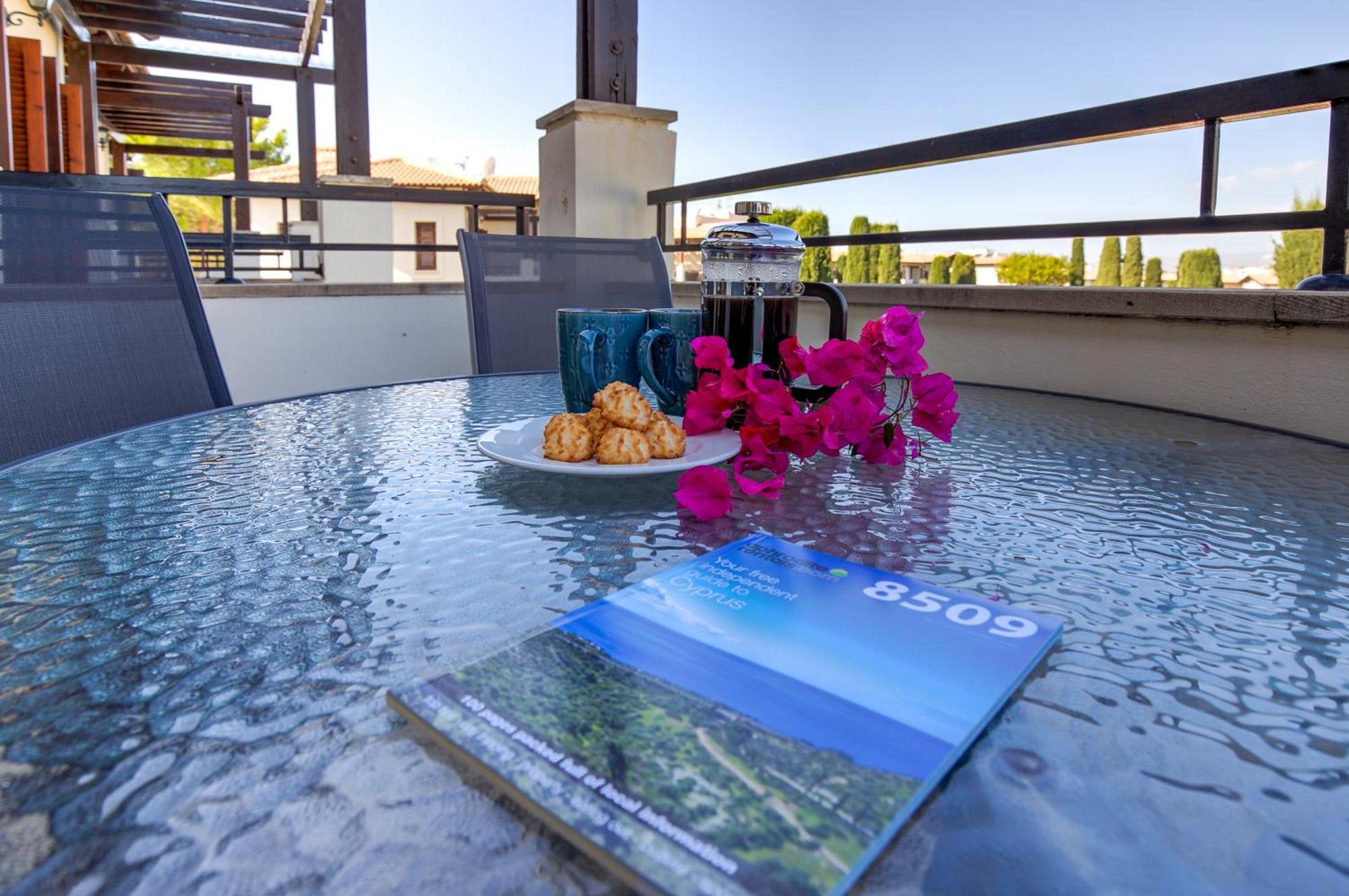2 Bedroom Apartment Assia With Communal Pool, Aphrodite Hills Resort كوكليا المظهر الخارجي الصورة